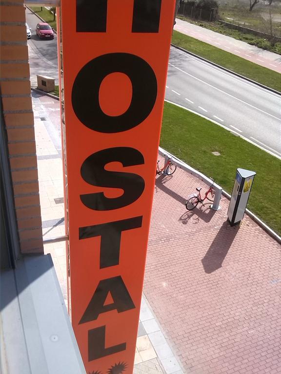 Hostal Via Lactea Burgos Exterior photo