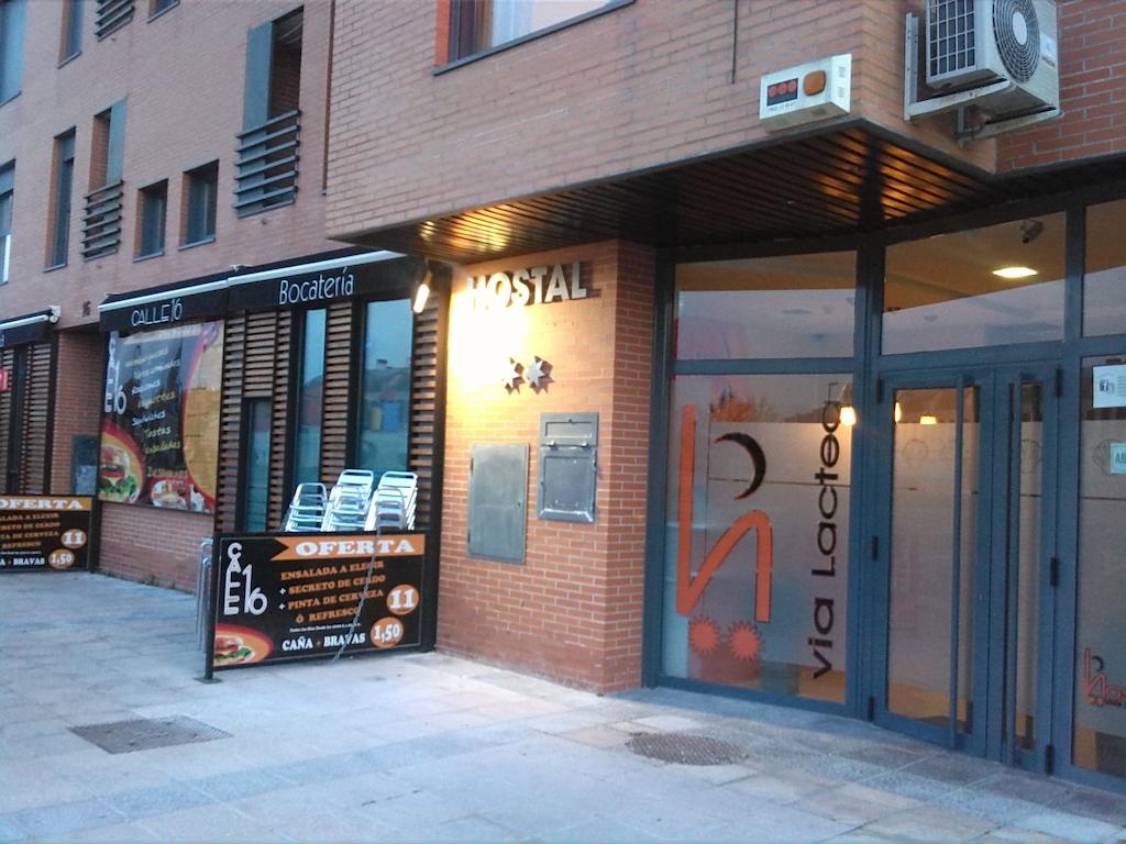 Hostal Via Lactea Burgos Exterior photo